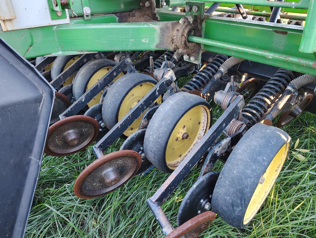 1992 JOHN DEERE 750 Grain Drills - Image 22